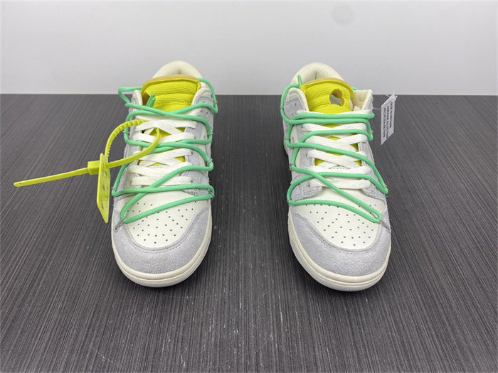 NK Dunk Low OW Lot 36 DJ0950-107 detail 4