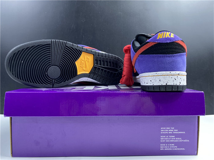 NK SB Dunk Low ACG Terra BQ6817-008 detail 6