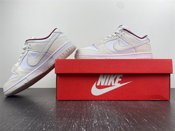 NK Dunk Low SE Just Do It White Phantom DV1160-100 detail 2