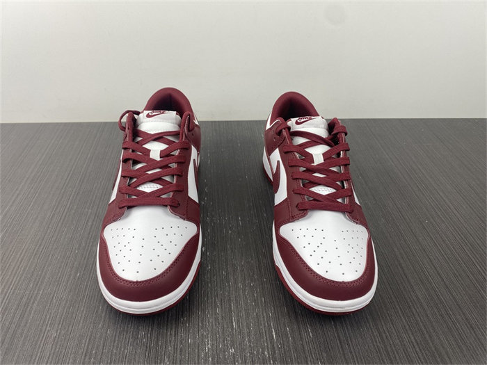 NK Dunk Low Bordeaux DD1503-108 detail 4
