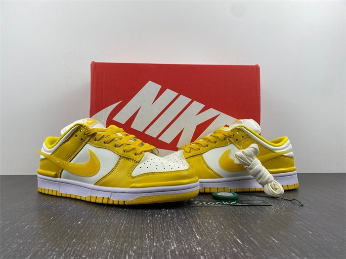 NK Dunk Low Twist “Vivid Sulfur” DZ2794-100