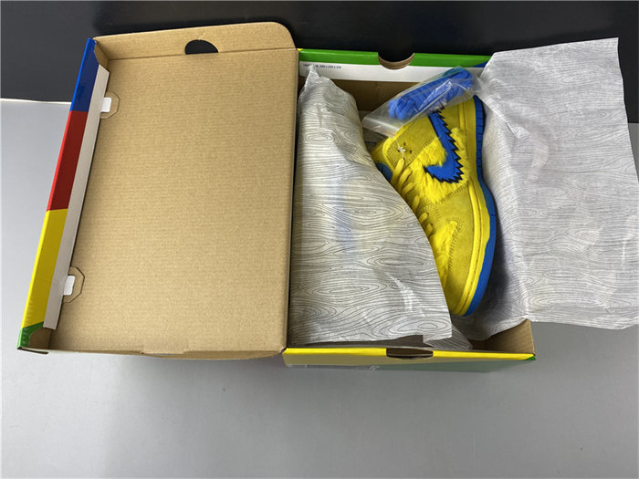 NK SB Dunk Low Grateful Dead Bears Opti Yellow CJ5378-700 detail 7