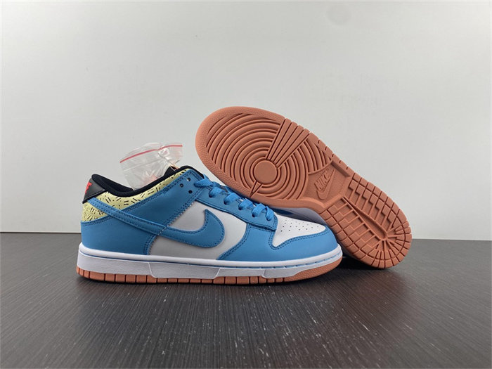NK Dunk Low Kyrie Irving Baltic Blue DN4179-400 detail 3