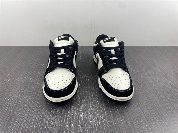 NK Dunk Low FC1688-300 detail 6