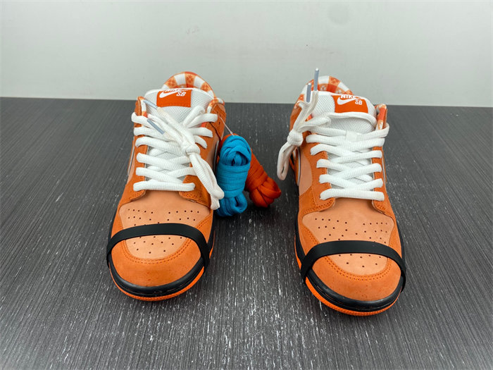 NK SB Dunk Low Concepts Orange Lobster FD8776-800 detail 6