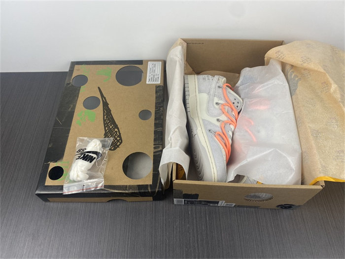 NK Dunk Low OW Lot 19 DJ0950-119 detail 7