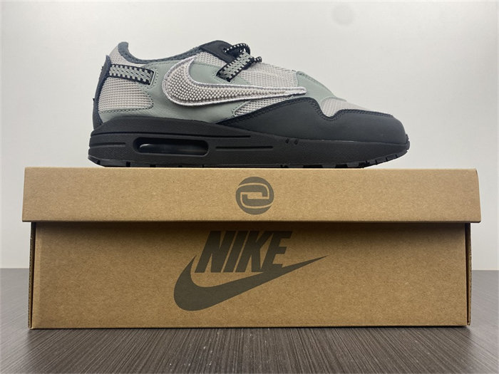 NK Air Max 1 DO9392-001 detail 7