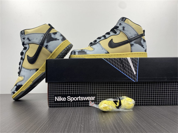 NK Dunk High 1985 Black Acid Wash DD9404-700 detail 2