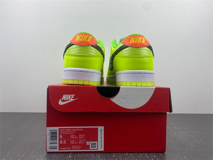 NK Dunk Low “Glow in the Dark” FJ4610-702 detail 5