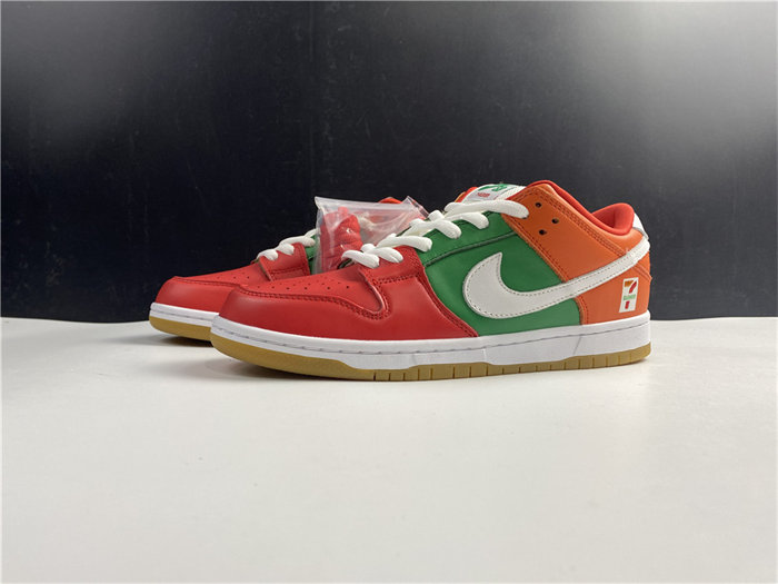 NK SB Dunk Low 7-Eleven CZ5130 600