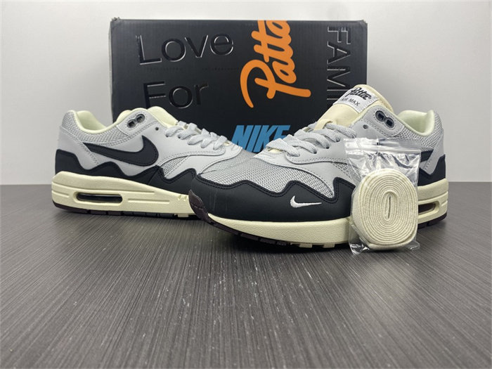 NK Air Max 1 DH1348-002 detail 7