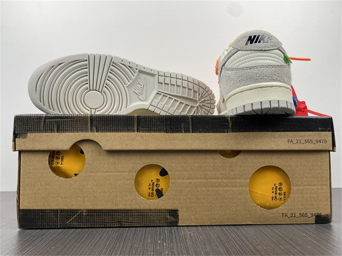 NK Dunk Low OW Lot 31 DJ0950-116 detail 6