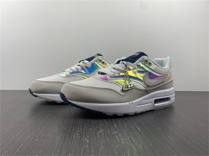 NK Air Max 1 AMD La Ville Lumière DQ9326-100