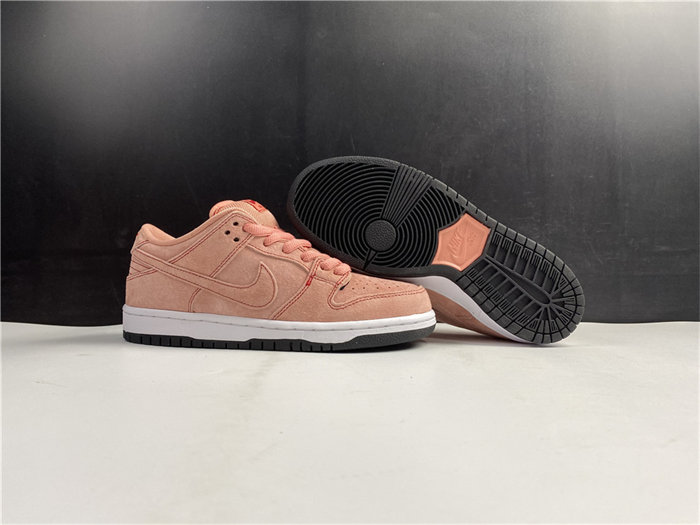 NK SB Dunk Low Pink Pig CV1655-600 detail 3
