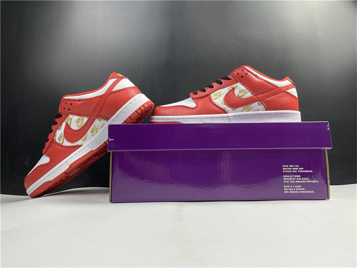 NK SB Dunk DH3228-161 detail 2