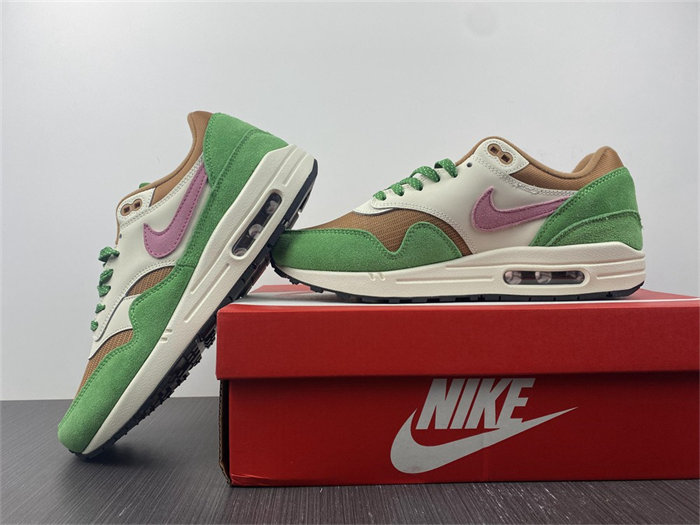 NK Air Max 1 SH Treeline DR9773-300 detail 2