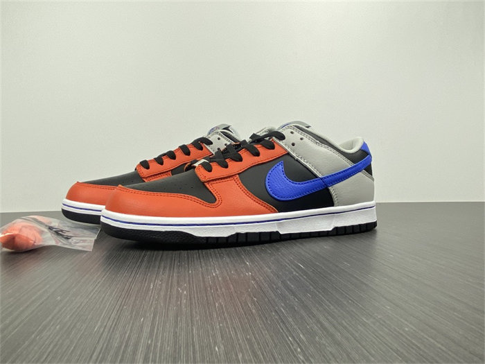NK Dunk Low EMB NBA 75th Anniversary Knicks DD3363-002