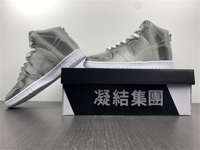 NK Dunk High CLOT Flux DH4444-900 detail 2
