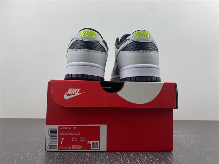 NK Dunk Low Grey Panda Volt FD9756-001 detail 5