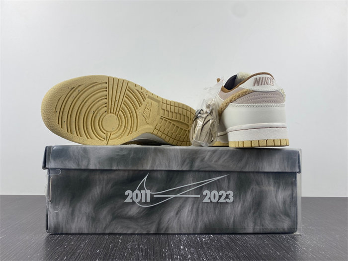 NK Dunk Low Retro PRM Year of the Rabbit Fossil Stone FD4203-211 detail 3