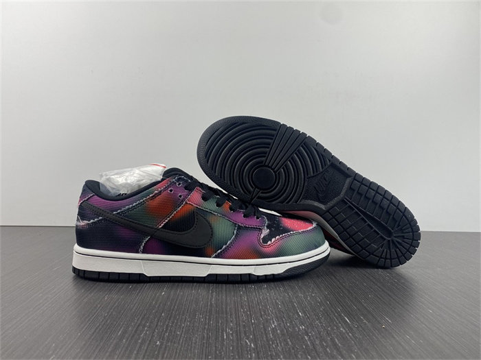 NK Dunk Low Graffiti Pink DM0108-002 detail 3