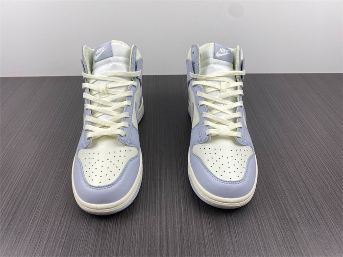 NK Dunk High Sail Football Grey DD1869-102 detail 4