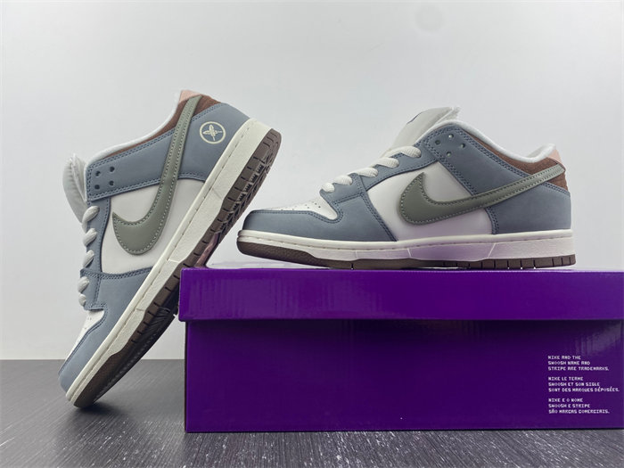 NK SB Dunk Low x Yuto Horigome FQ1180-001 detail 2