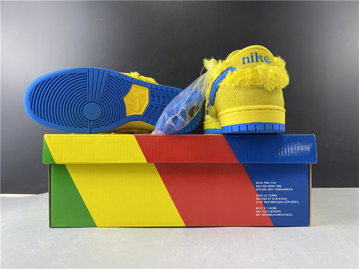 NK SB Dunk Low Grateful Dead Bears Opti Yellow CJ5378-700 detail 6