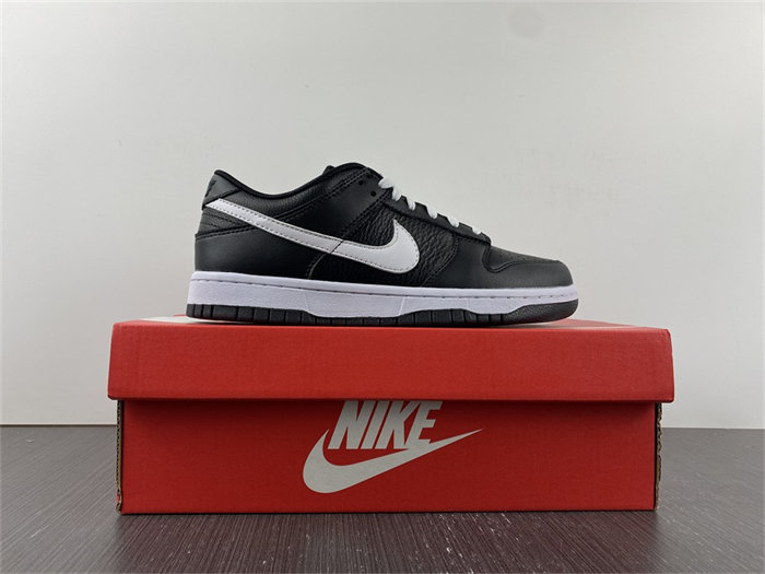NK Dunk Low Black White DJ6188-002 detail 7