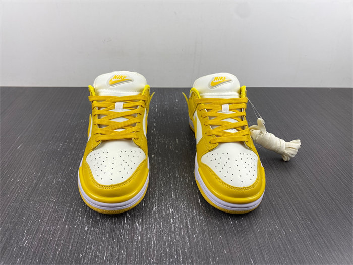 NK Dunk Low Twist “Vivid Sulfur” DZ2794-100 detail 6