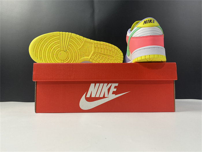 NK Dunk Low SE Easter Candy DD1872-100 detail 5
