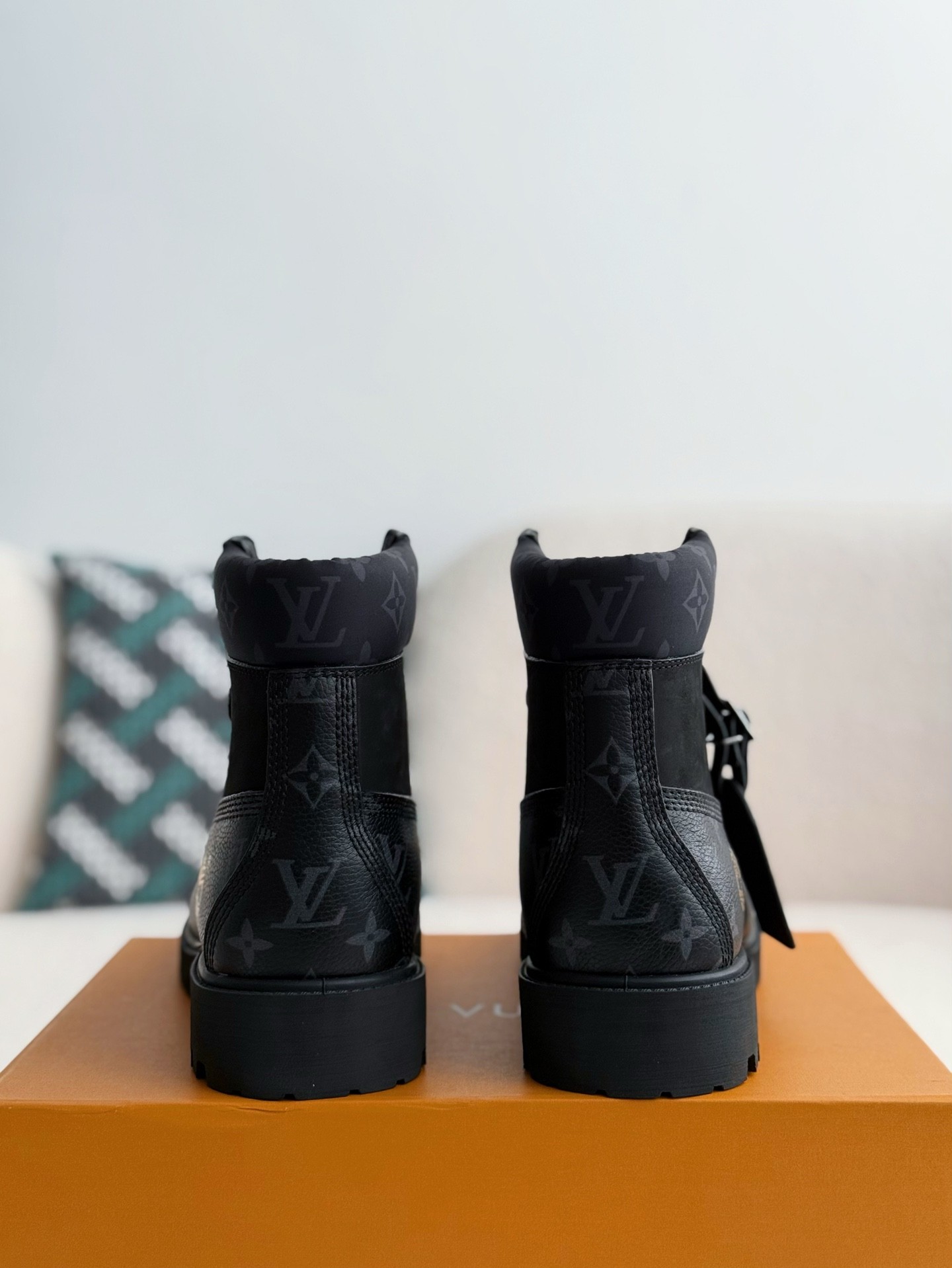 L X V x Timland boots/Martin boots/boots detail 3