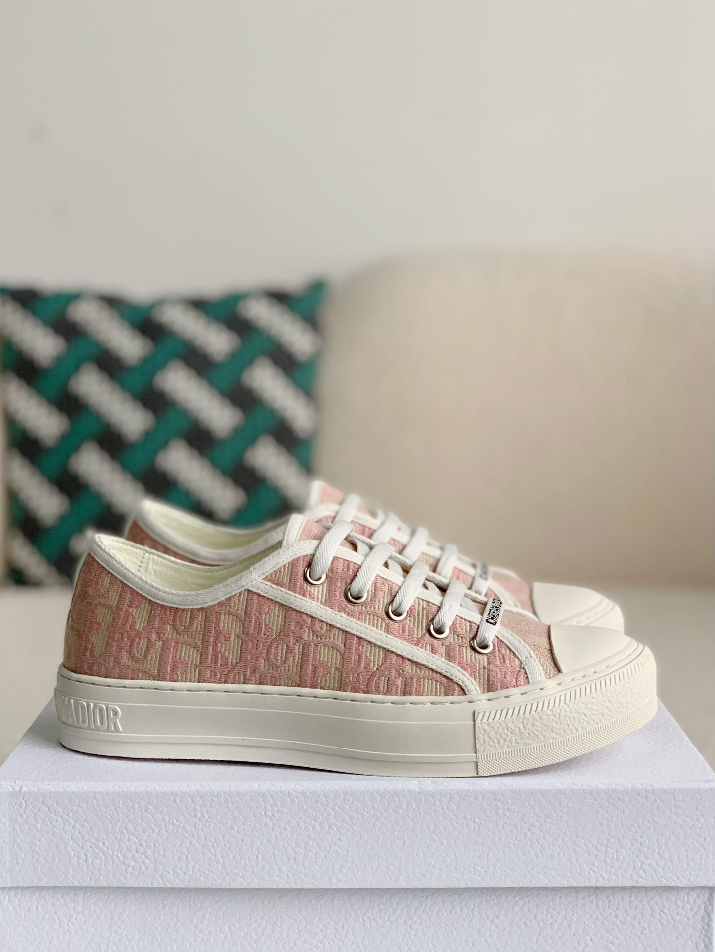 Product detail 2
