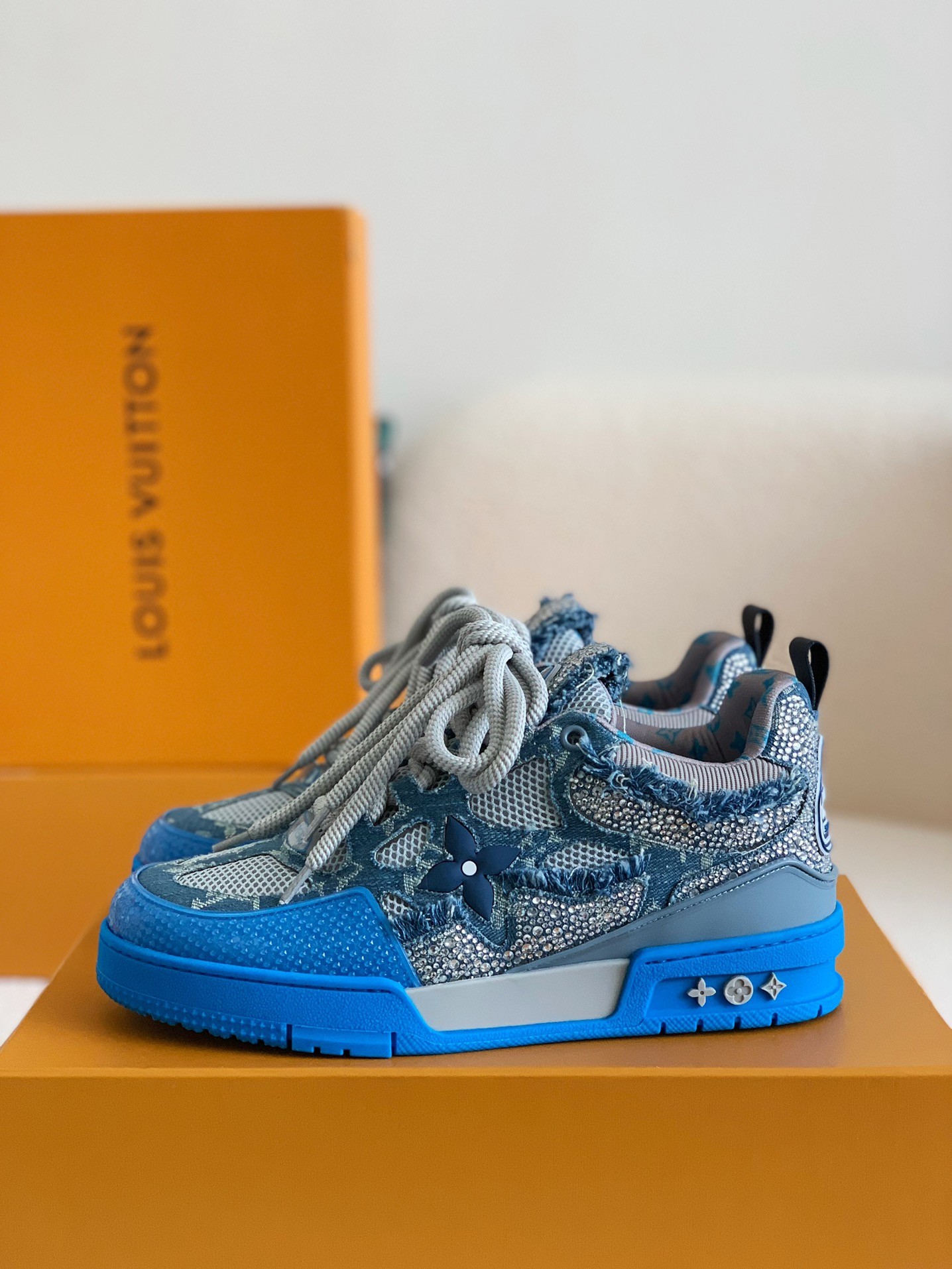 L X V Skate Sneakers 1ABMH9