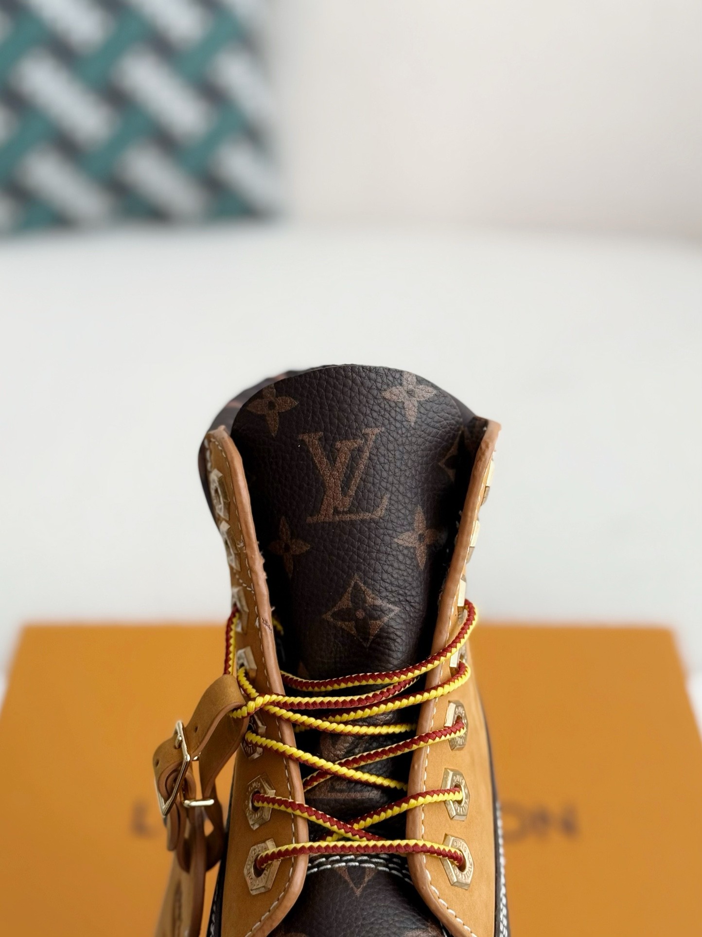 Product detail 12