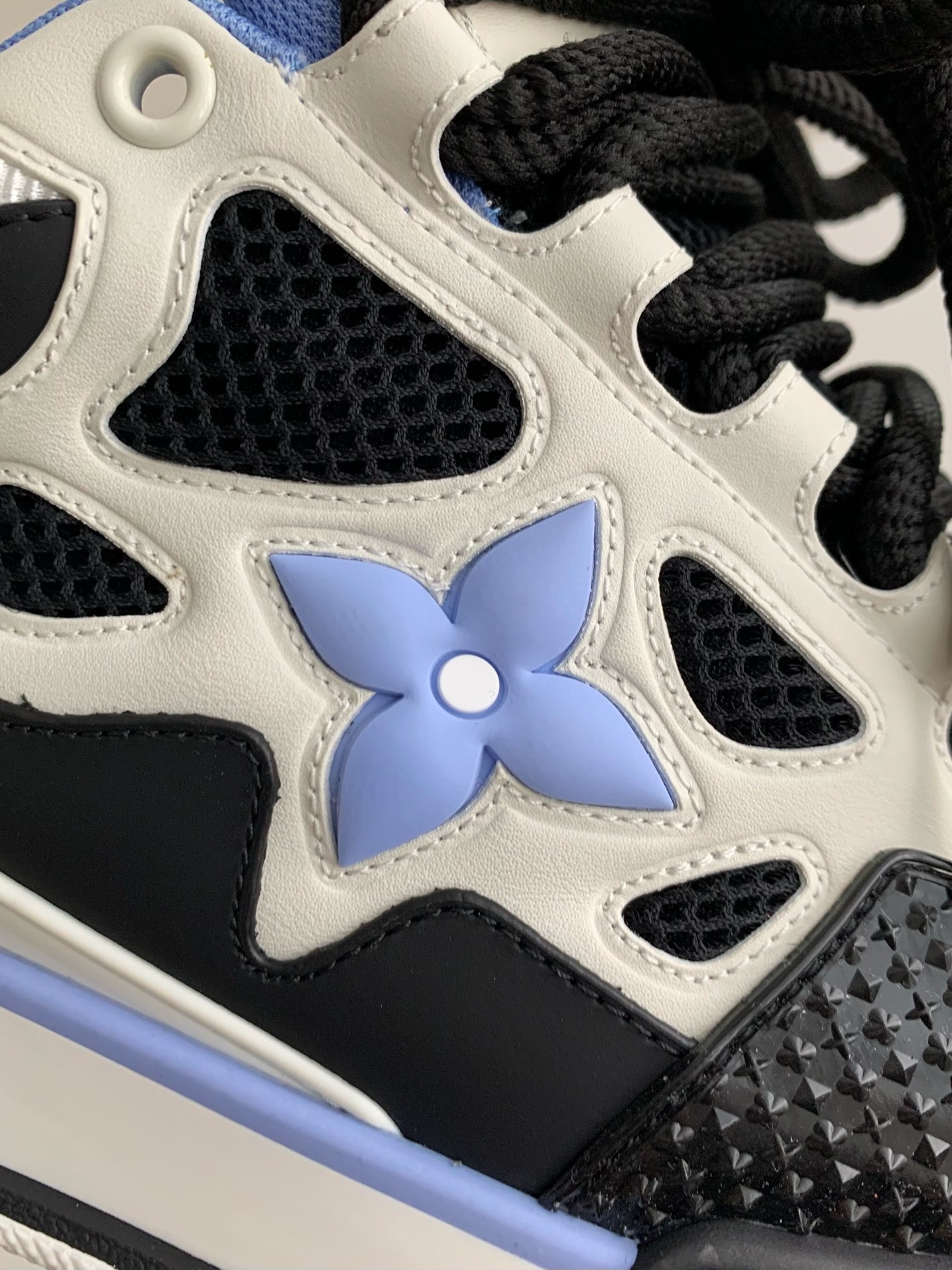 Product detail 12