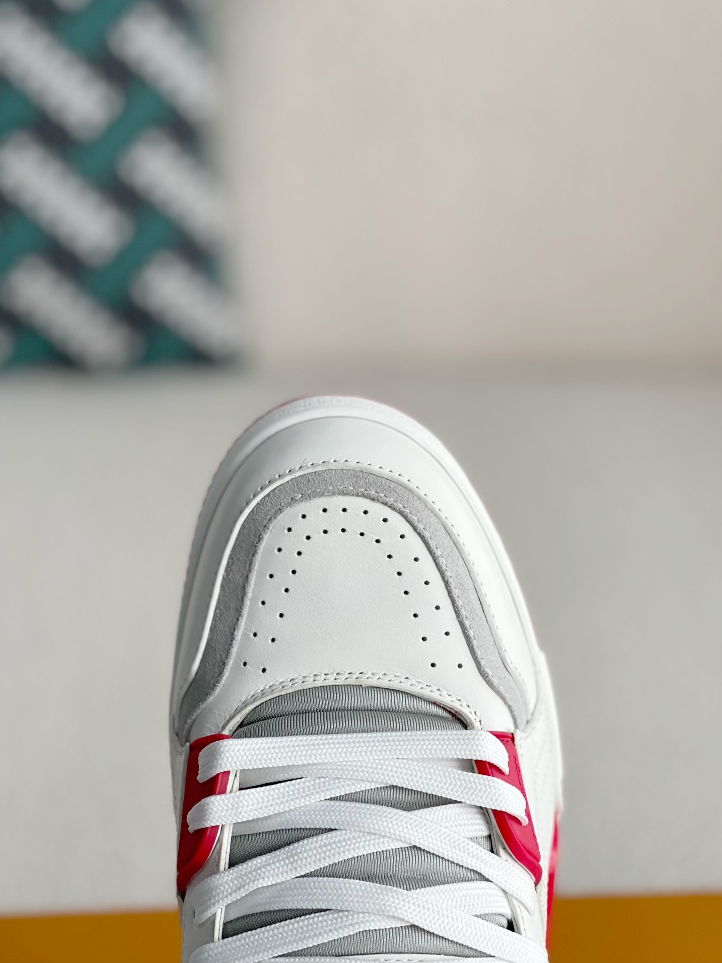L X V TRAINER SNEAKERS(Men's style) detail 10