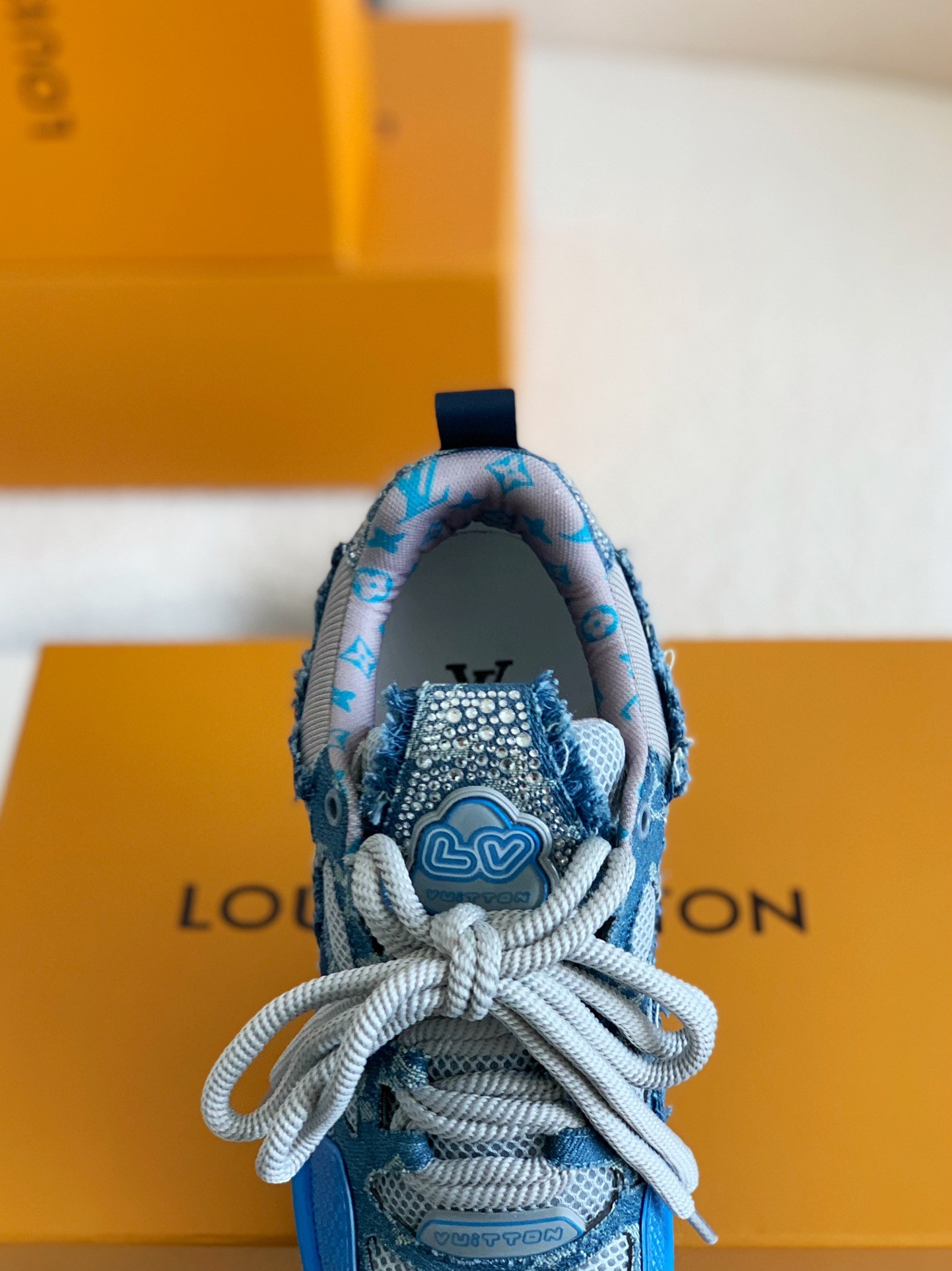 Product detail 12