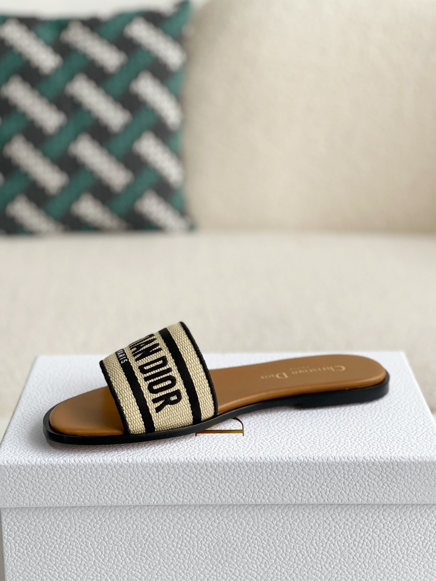 Product detail 4