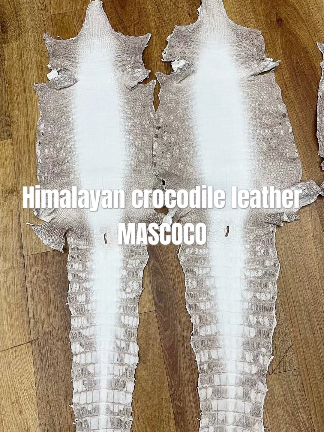 【Handmade Custom】L X V Himalayan Crocodile Leather Trainer Sneakers detail 3