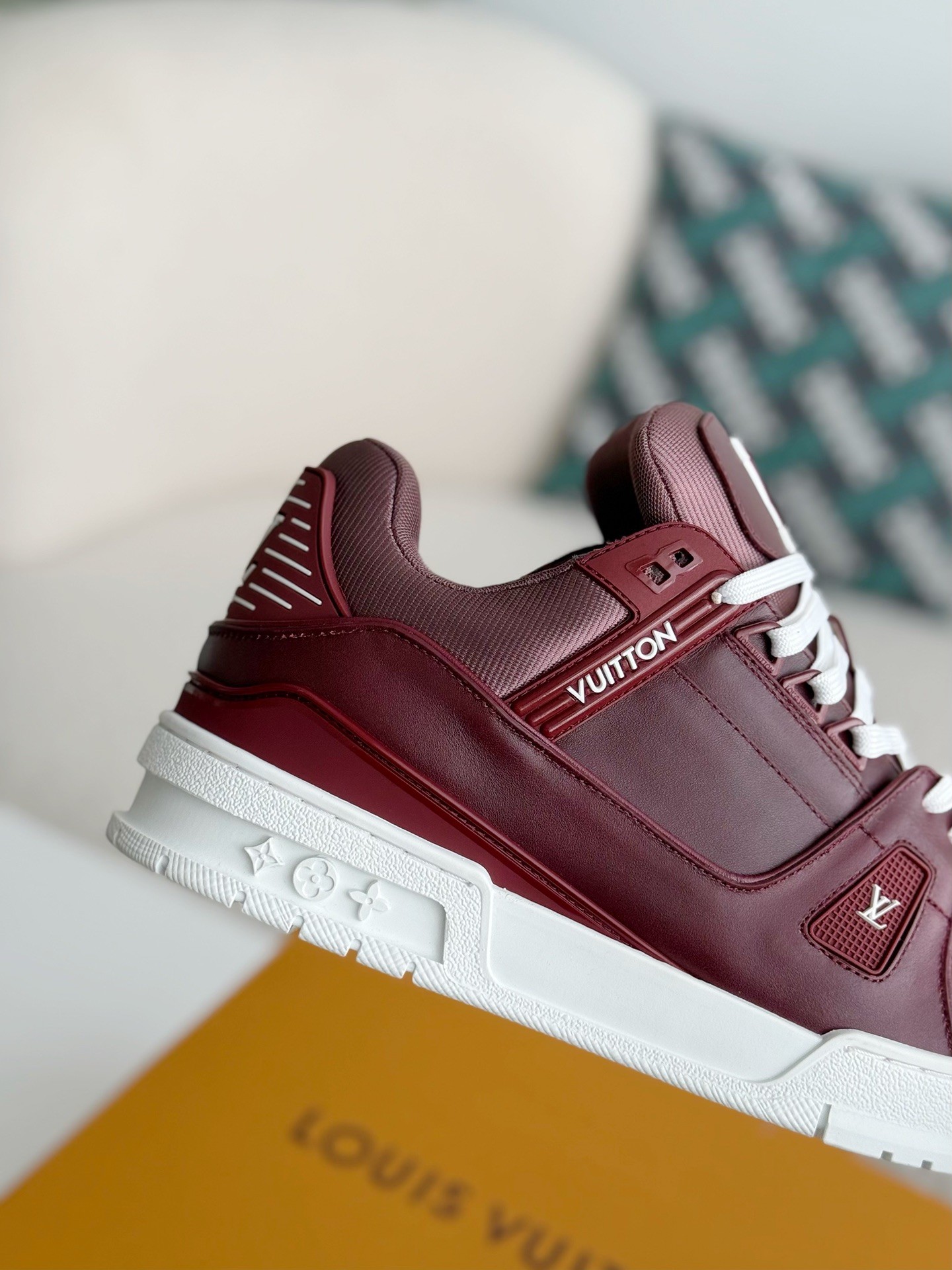 L X V TRAINER SNEAKERS detail 7