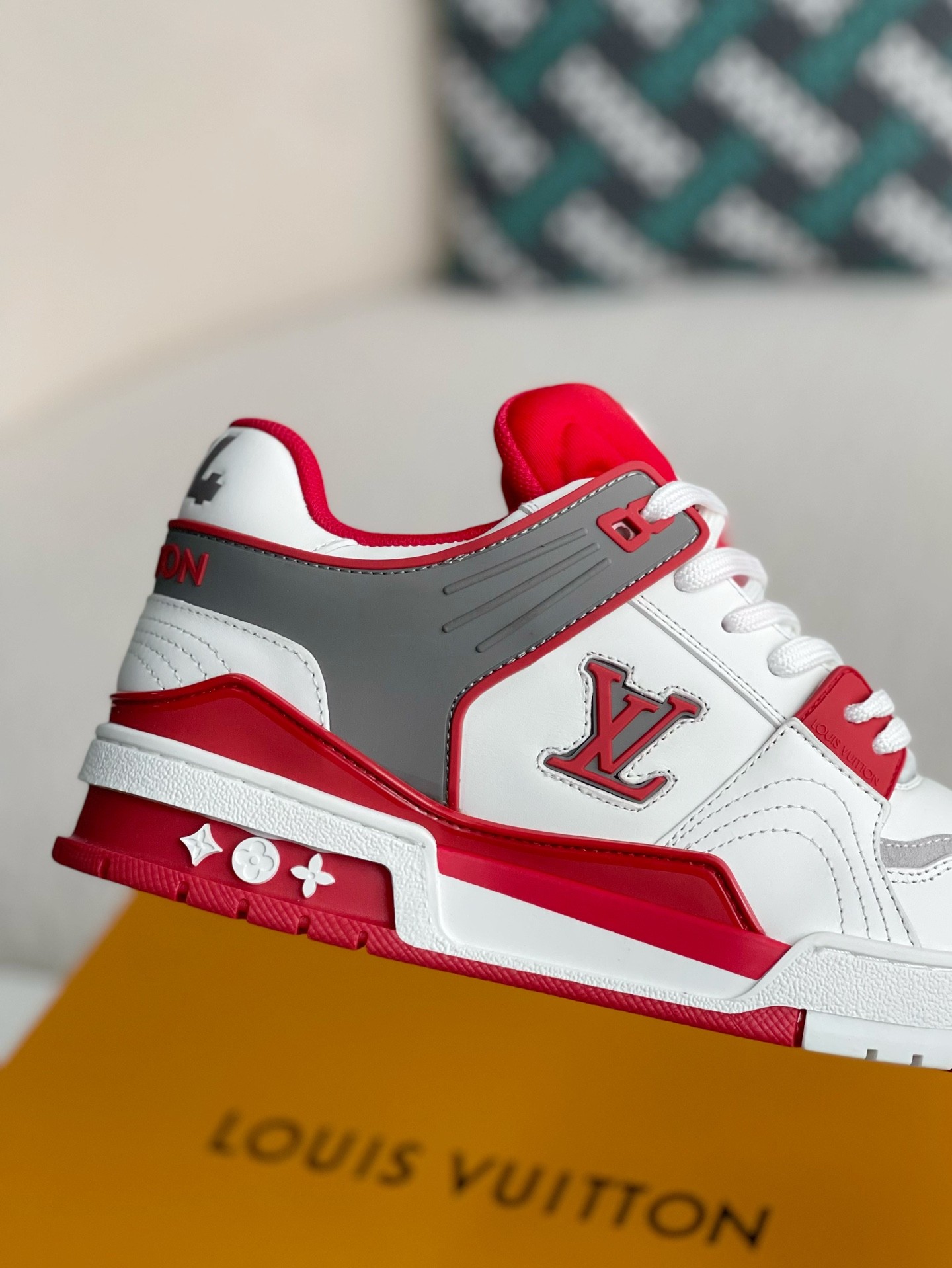 L X V SNEAKERS detail 7