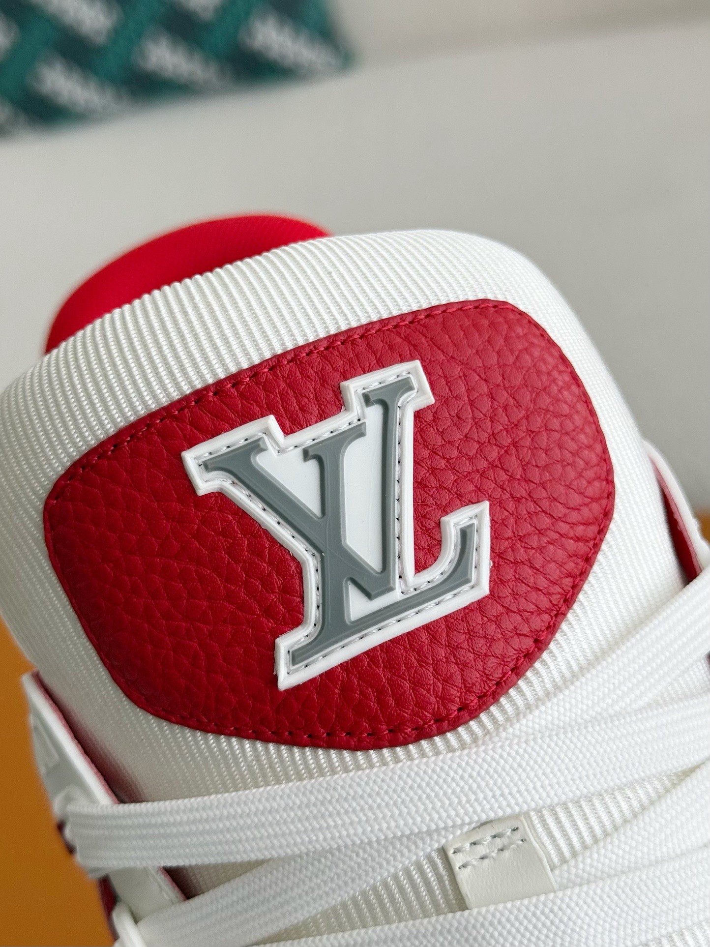 L X V TRAINER SNEAKERS detail 10