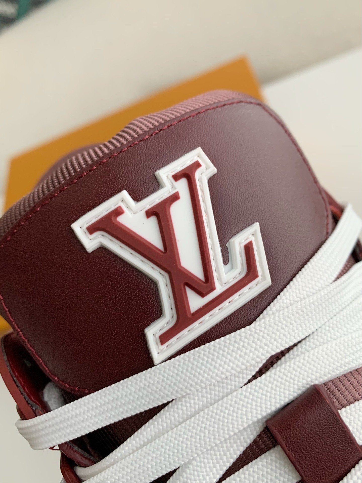 L X V TRAINER SNEAKERS detail 10