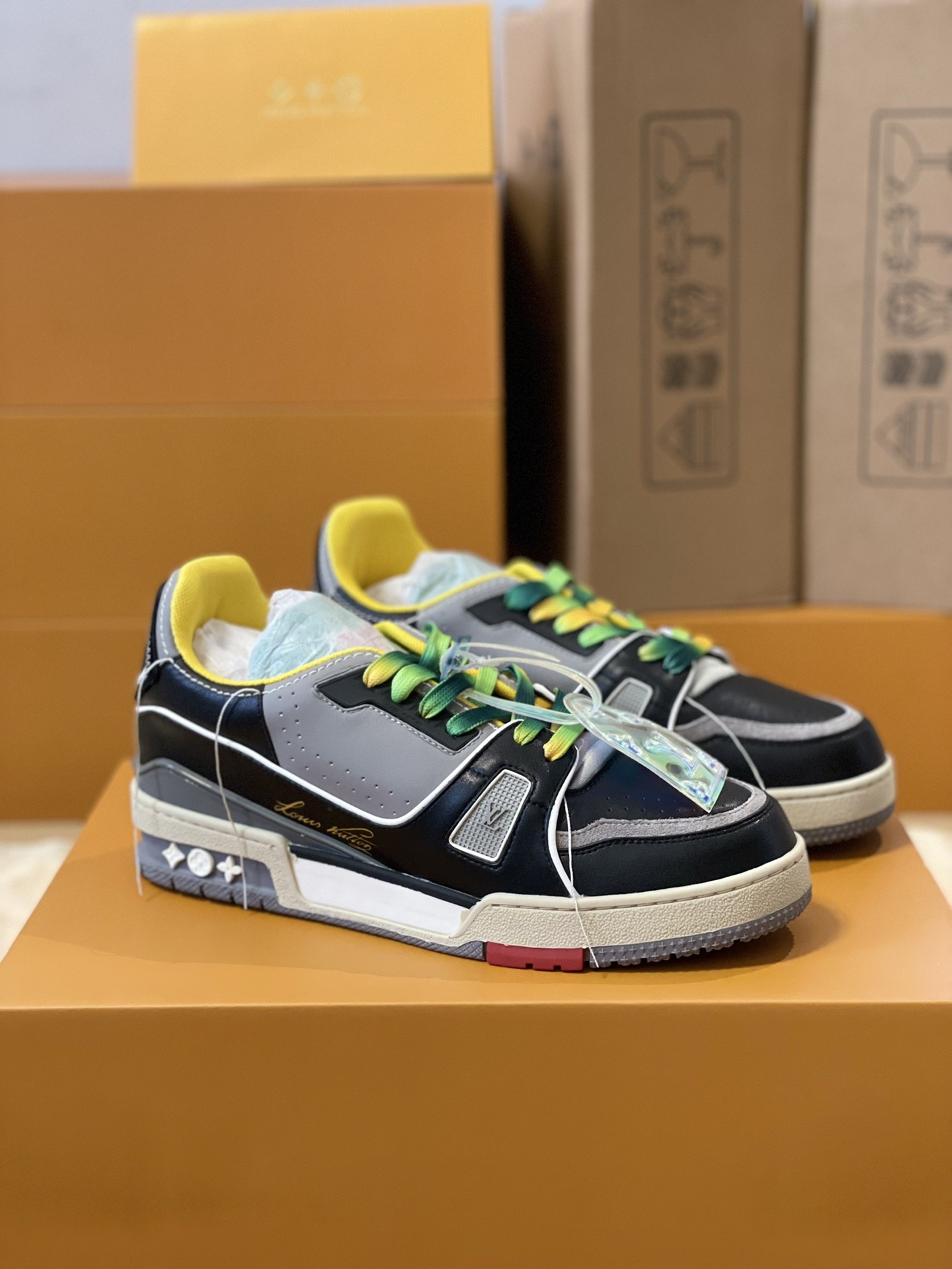 L X V TRAINER 1A9IQ5 Sneakers detail 2