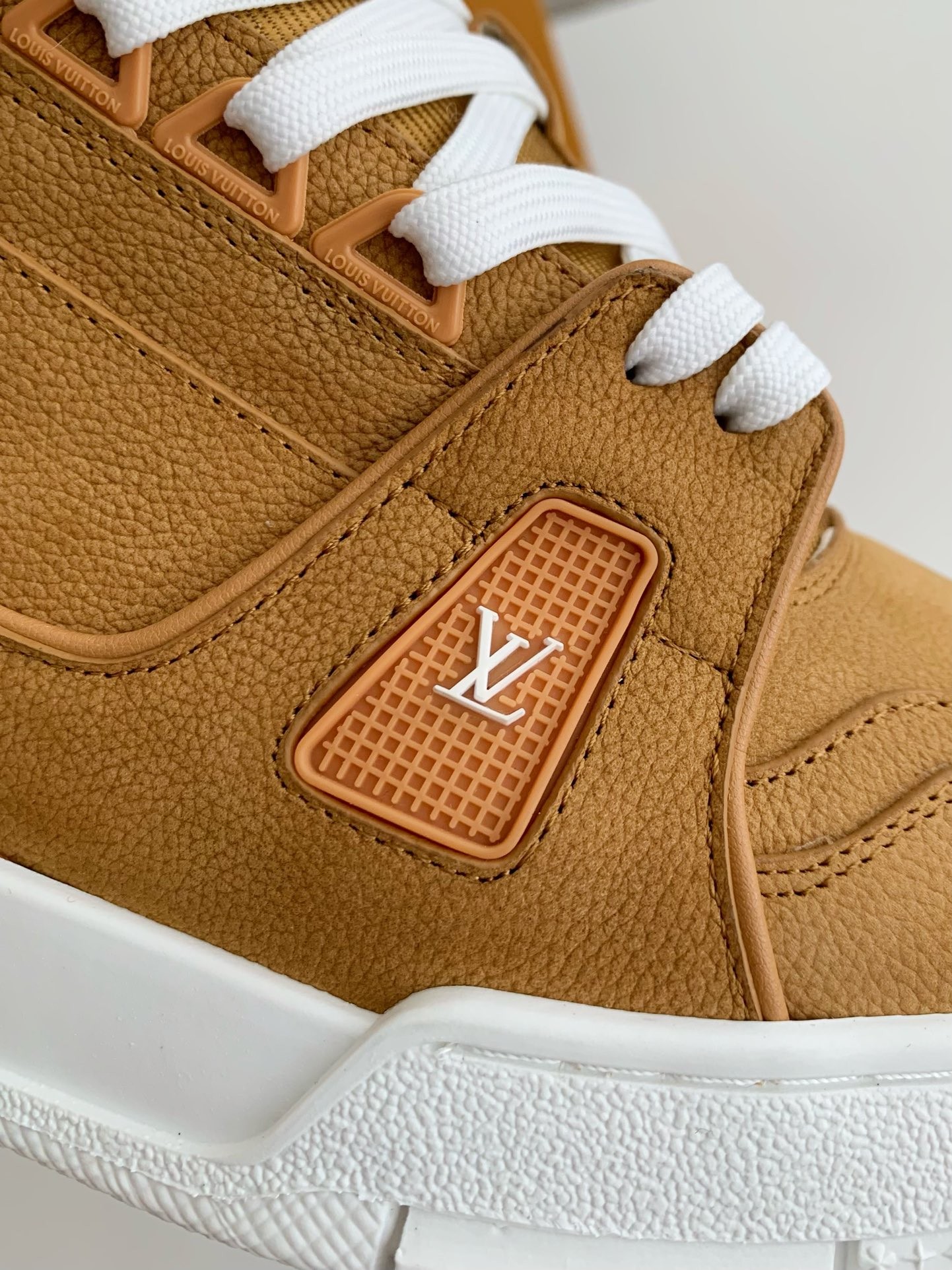 L X V TRAINER SNEAKERS detail 8