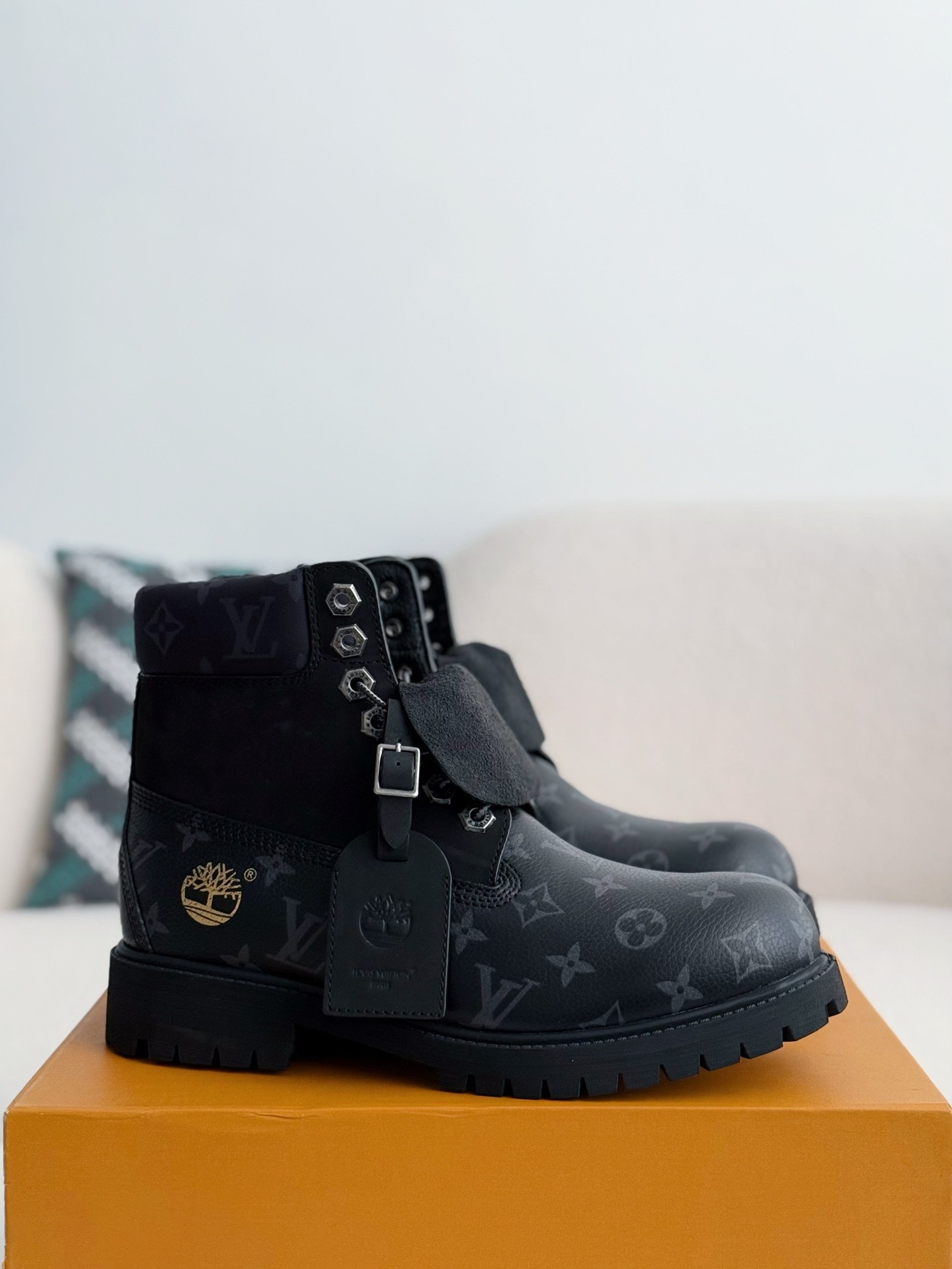 L X V x Timland boots/Martin boots/boots detail 2