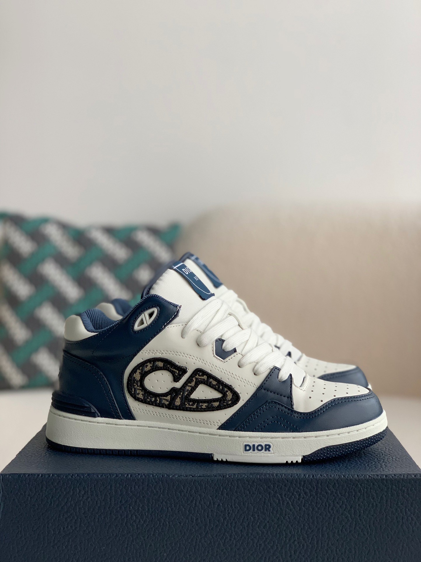 Product detail 1