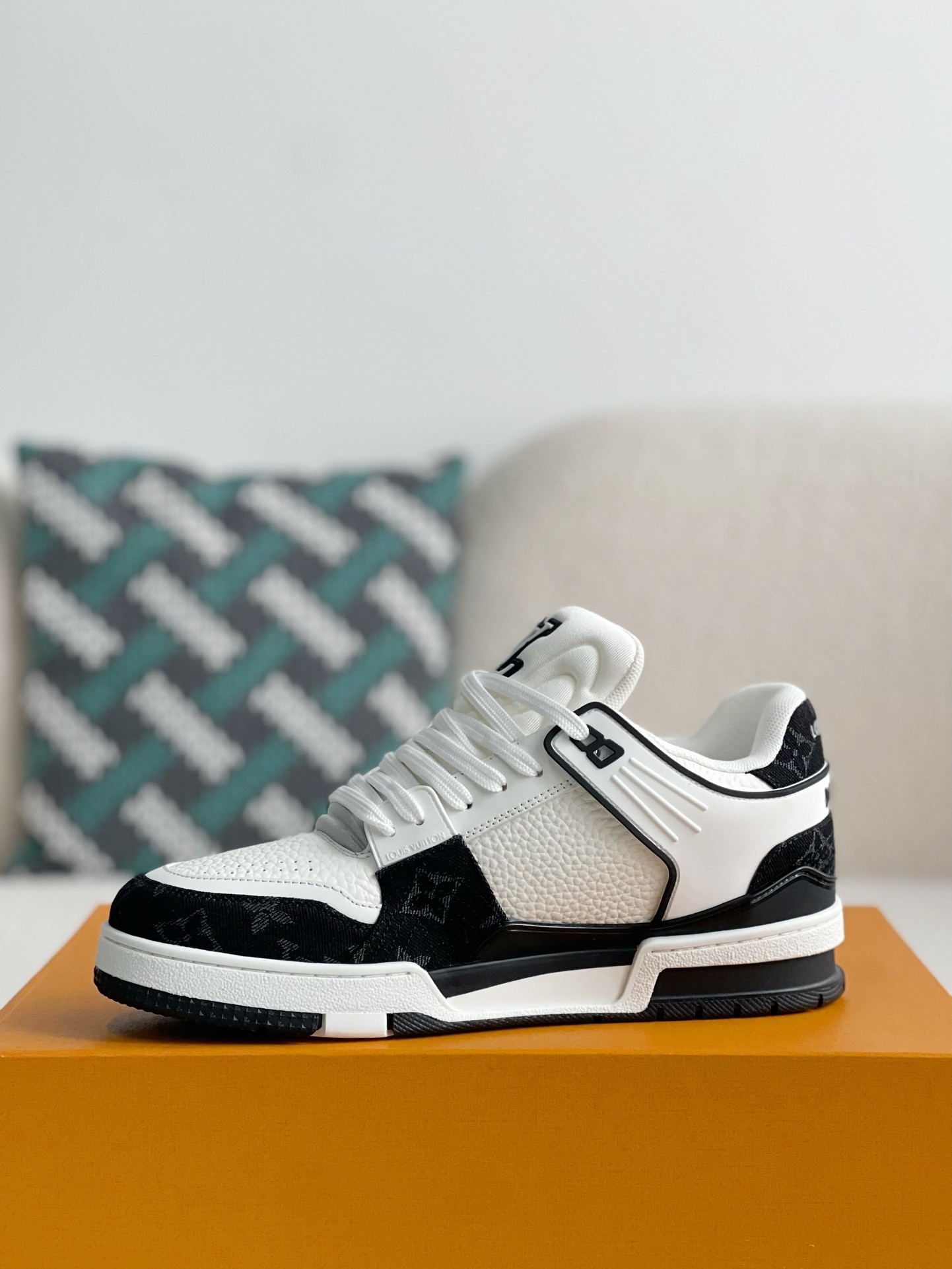 Product detail 4