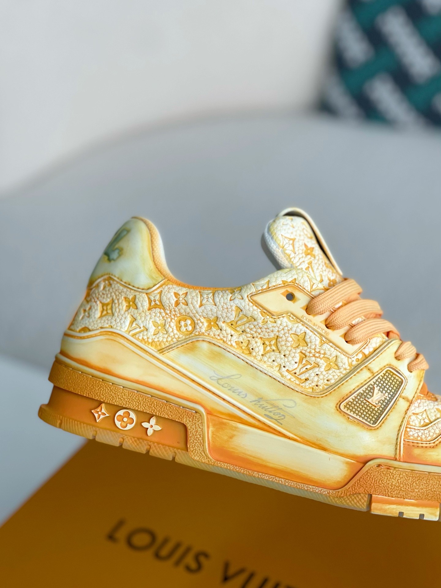 L X V SNEAKERS detail 7